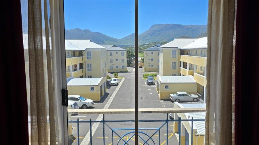 To Let 1 Bedroom Property for Rent in Sunnydale Western Cape